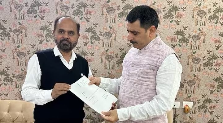 વિજાપુર ચાવડાએ રાજીનામું